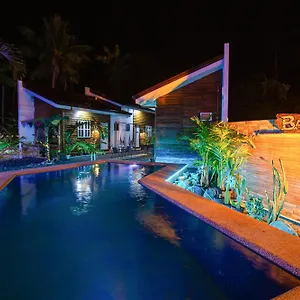D'backpackers' Barn Hostel